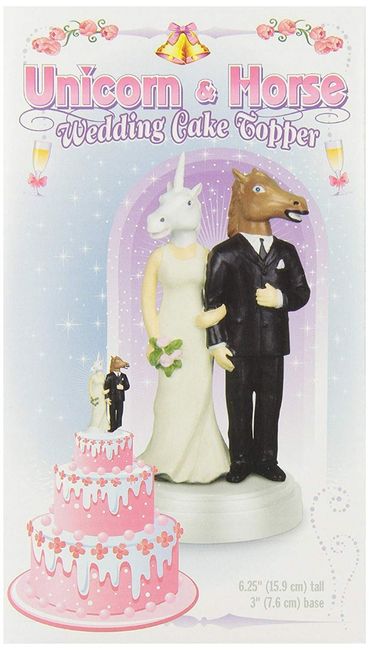 Cake topper for photo recreation