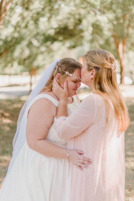 Show Me Photos: Brides and their Moms at the Wedding 13