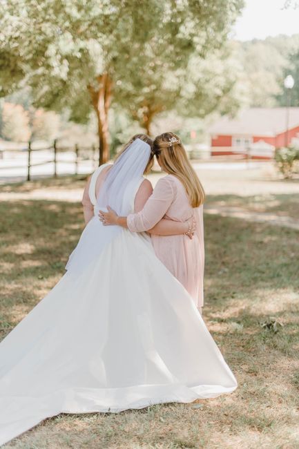 Show Me Photos: Brides and their Moms at the Wedding 14