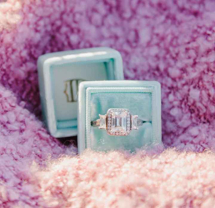 Ring box