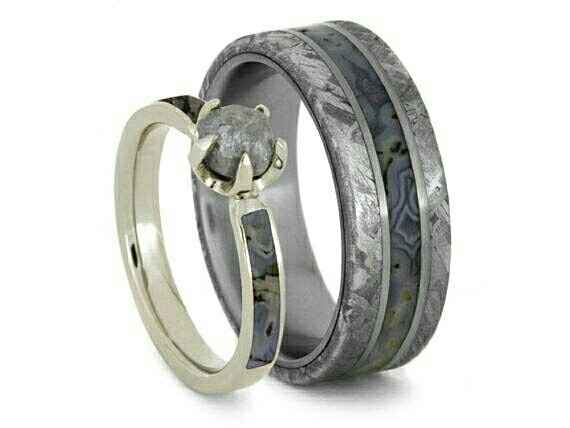 Show me your non-traditional rings!