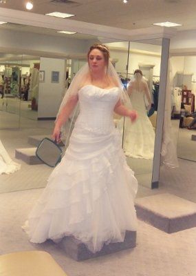 OMG more dress pix!