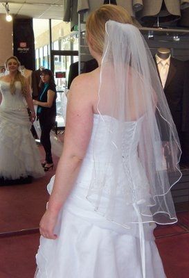 Alfred Angelo Veils!!