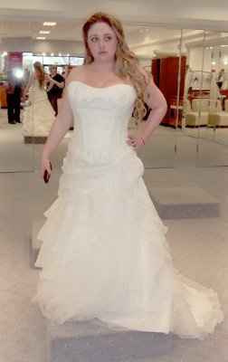 OMG more dress pix!
