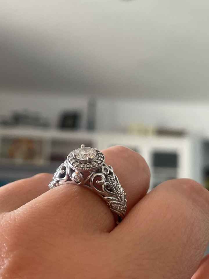 Brides of 2022! Show us your ring! - 1