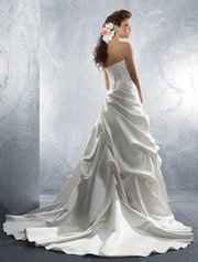 Dress remorse....I need help finding the one