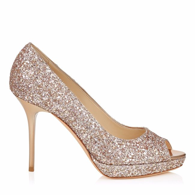 Show Me Your Shoes!!