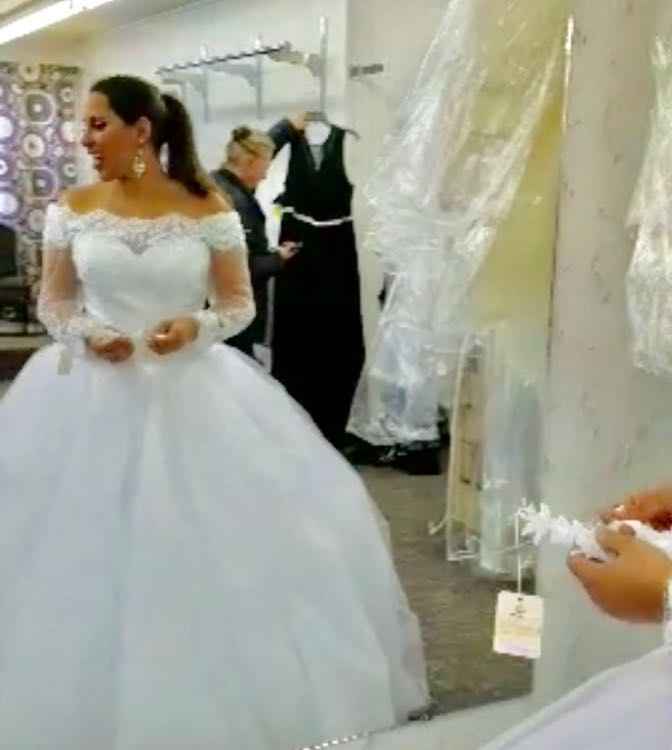 Let me see your ball gowns!! - 1