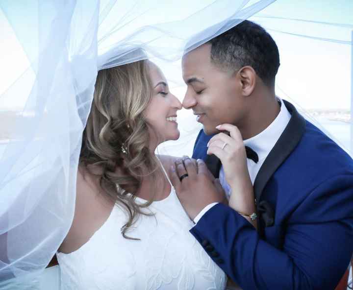 Is it normal to sometimes hate my wedding dress? 3