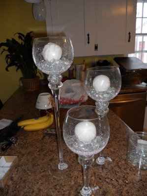 Help with centerpieces, I need your vote!