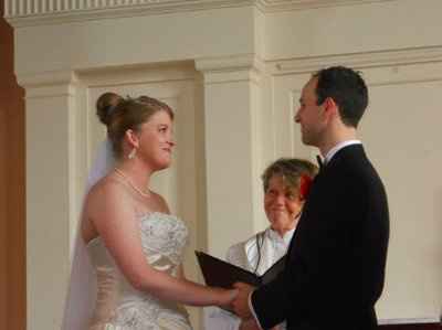 I'm back and I'm married (now the pictures work)