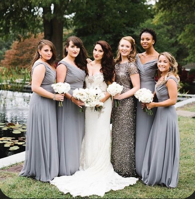 Show off those Bridesmaids dresses! - 3