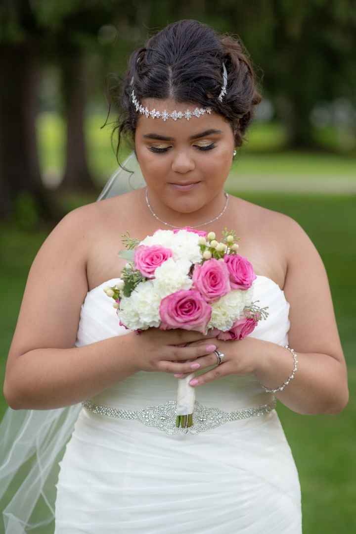 Beautiful wedding pictures me!!