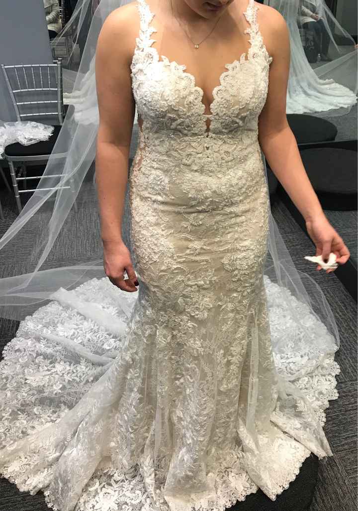 Who has said yes to the dress?  Post that pic👰 - 1