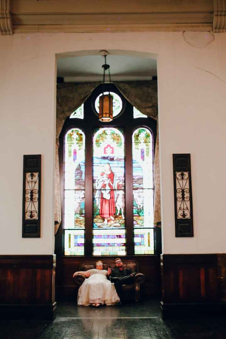 Bride & Groom Chillin' 