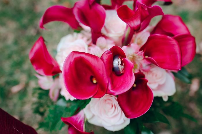 Bouquet and wedding bands