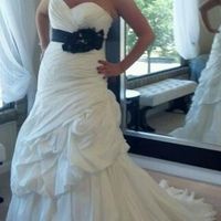 Ladies!! Show off your dress**pics**