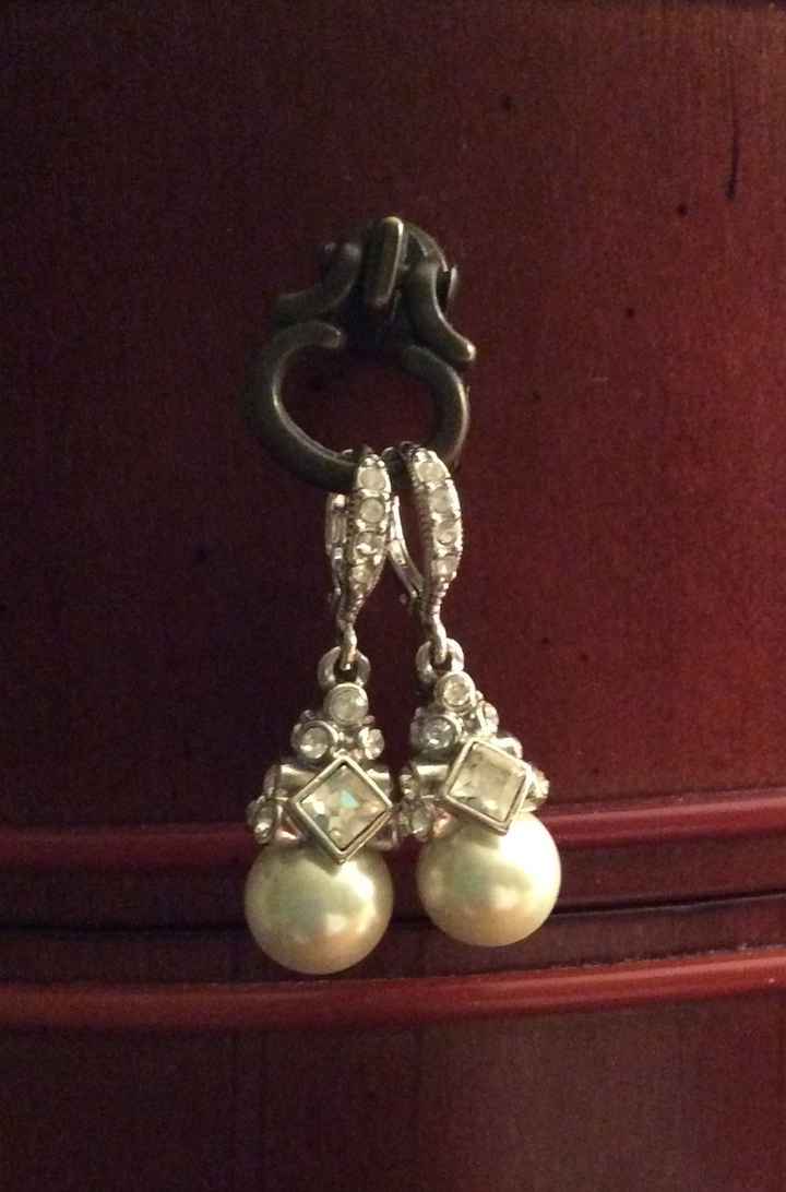 Show me your earrings!!