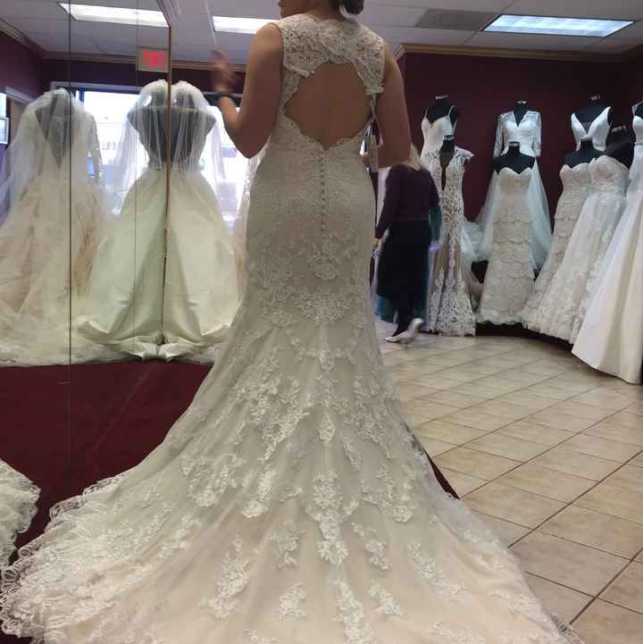 Show me your trumpet/mermaid style dress!!!