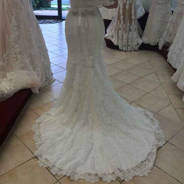 Show me your lace, please!