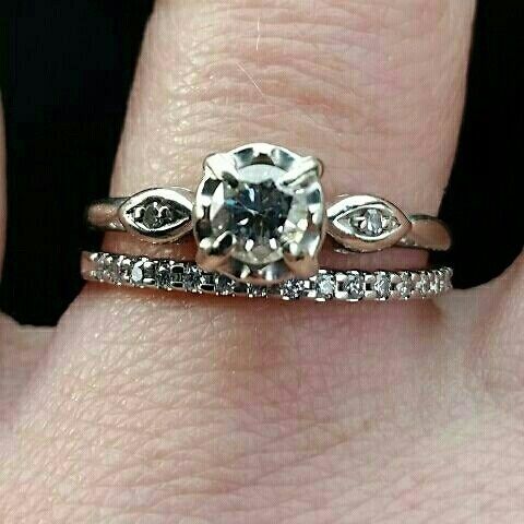 Engagement ring pictures?