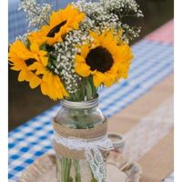 I want real flowers but very simple