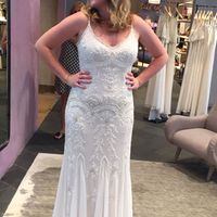 Please show your wedding dress, ladies - 1