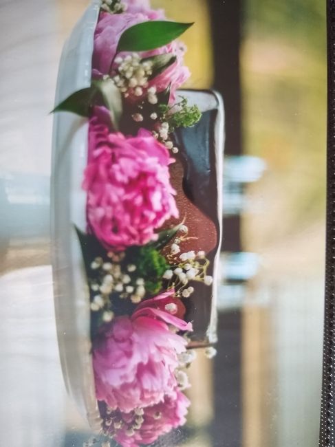Costco for flowers and cake? - 1