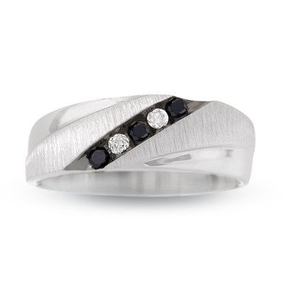Show me your wedding bands!