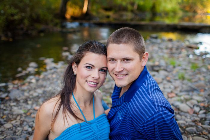 Show me your favorite Engagement Pictures!