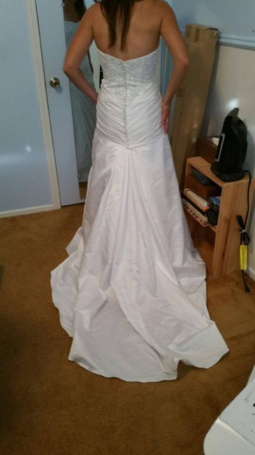 Dress HELP please :)