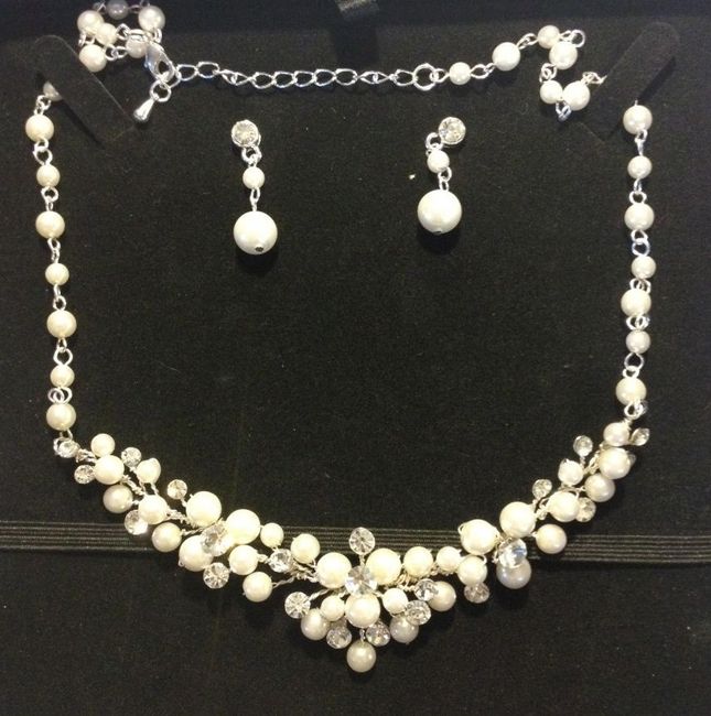 Brides show me your wedding jewerly!