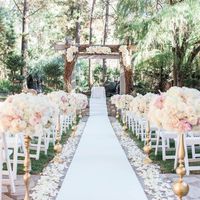 Floral ceremony aisle decor - 3