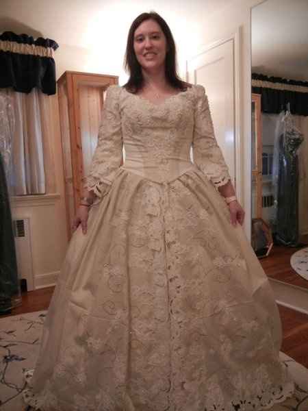 My Dress is Finished!!! Less than 2 weeks to go...