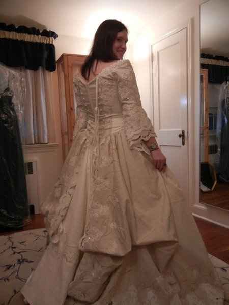 My Dress is Finished!!! Less than 2 weeks to go...