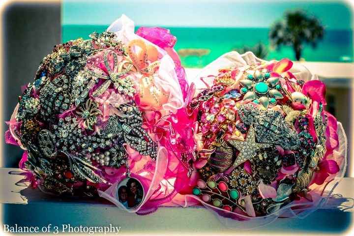 Back & married with PICS!!!