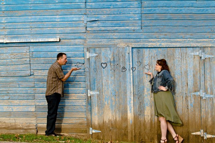 Show me your engagement photos!! :)