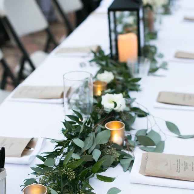 Reception Table Decor