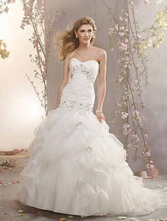 Need advice: Cover Up and Wedding Gown Match?