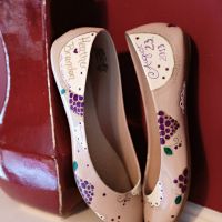 Anyone NOT wearing heels???