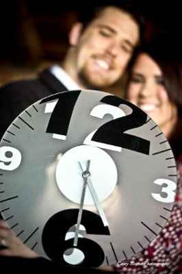 Are you using signs when you do your engagement shoot?