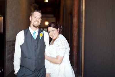 Professional Pictures of our wedding are in!! :D