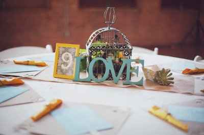 Professional Pictures of our wedding are in!! :D