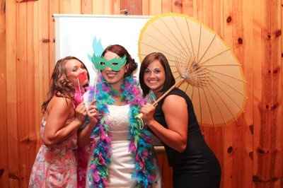 Professional Pictures of our wedding are in!! :D