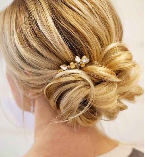 How are you guys doing your hair for your wedding?😍 - 1