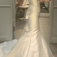 Help my dress is too tight! - 2