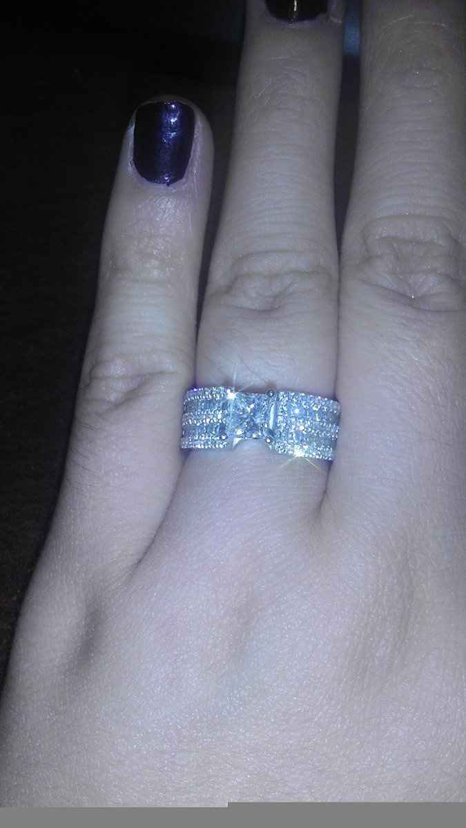 EVERYONE, show me your ring!! :)