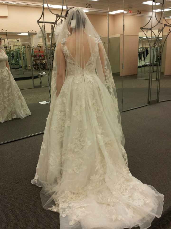 Lemme see some Dresses!