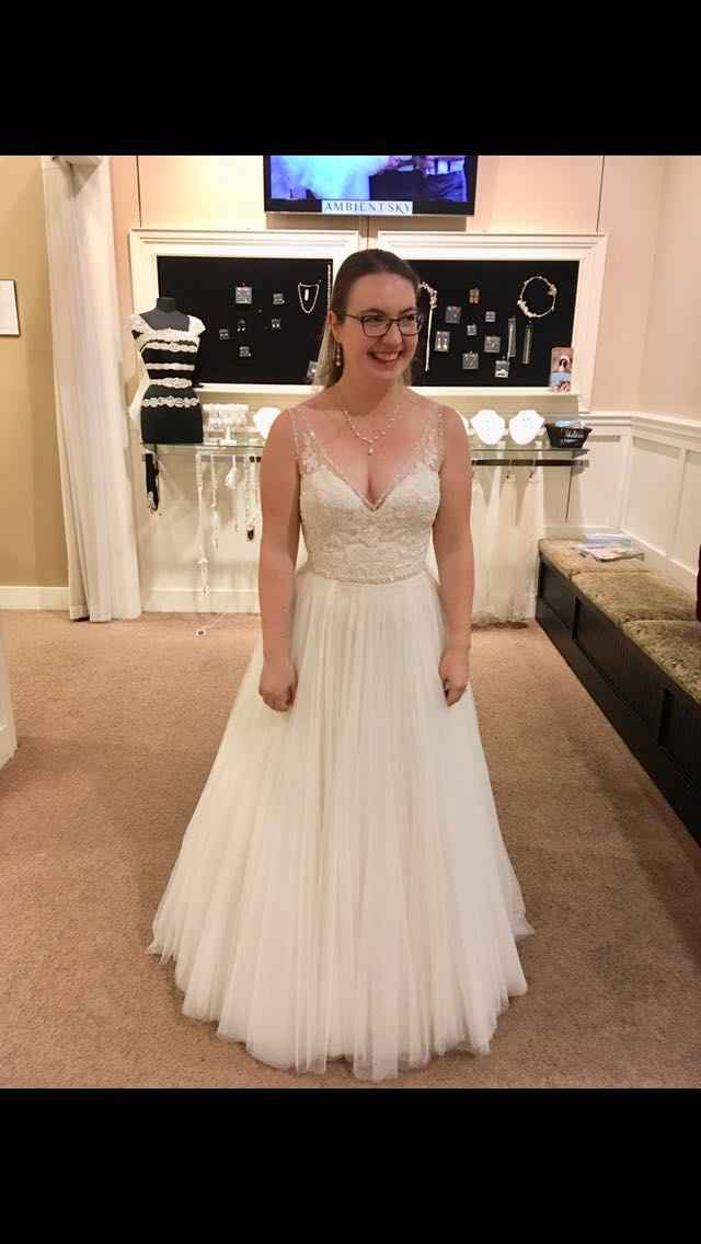 Trying on dresses! Show me your dress! - 1