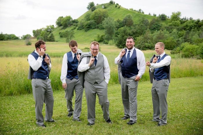 Wedding photos are back!